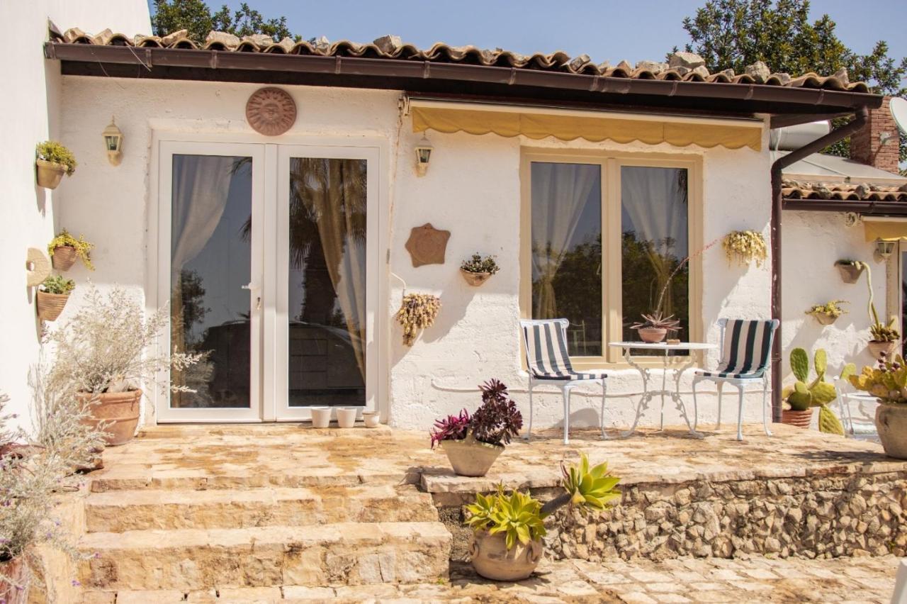 Poggio Bellavista Acomodação com café da manhã Sampieri Exterior foto